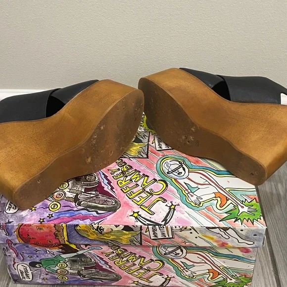 Jeffrey Campbell Fiddle Wedge Sandals - Picture 4 of 4